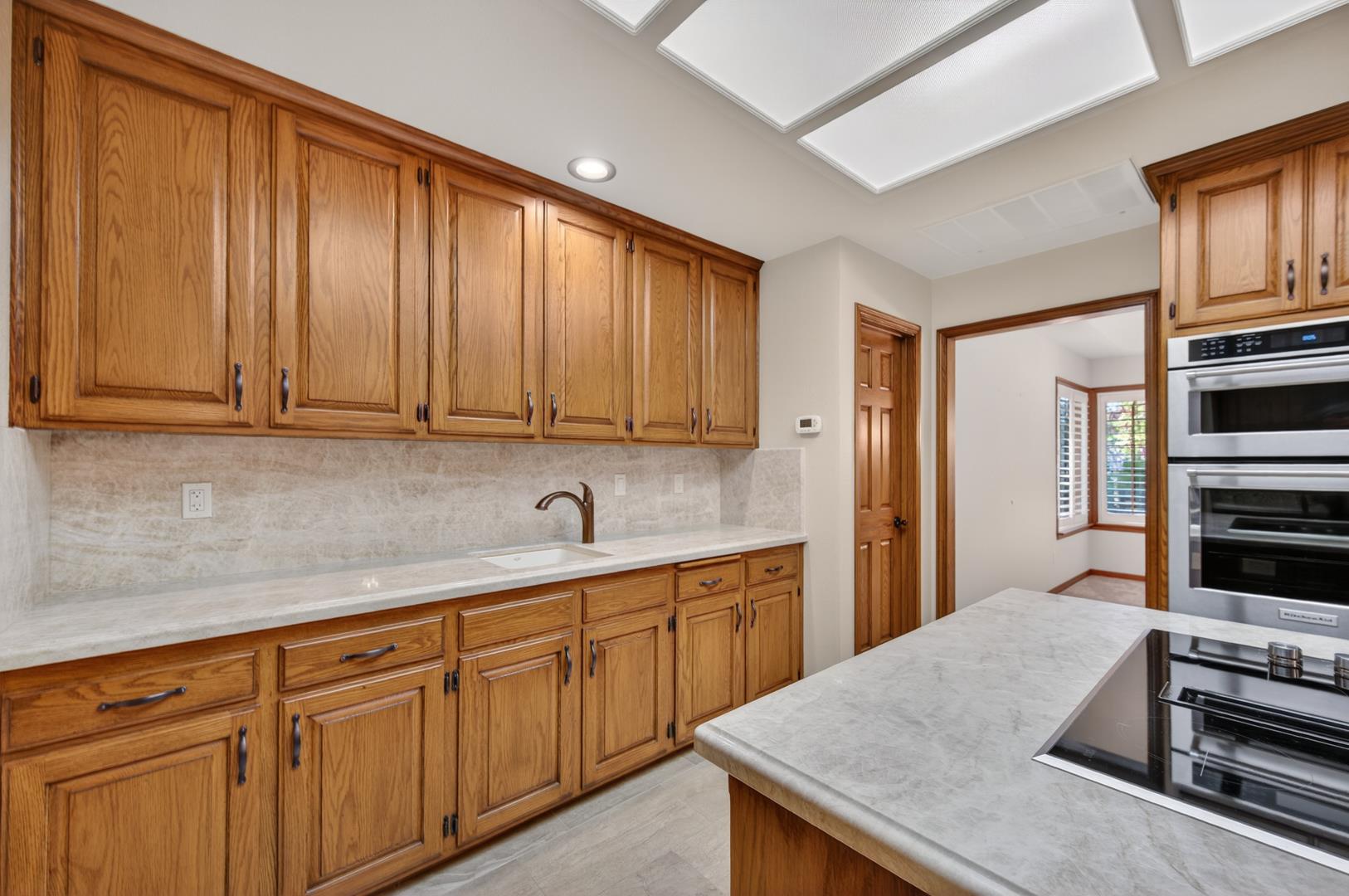 816 E Country View Cir, photo 47