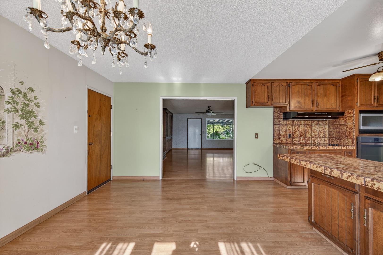 5719 N Sherman Ave, photo 39