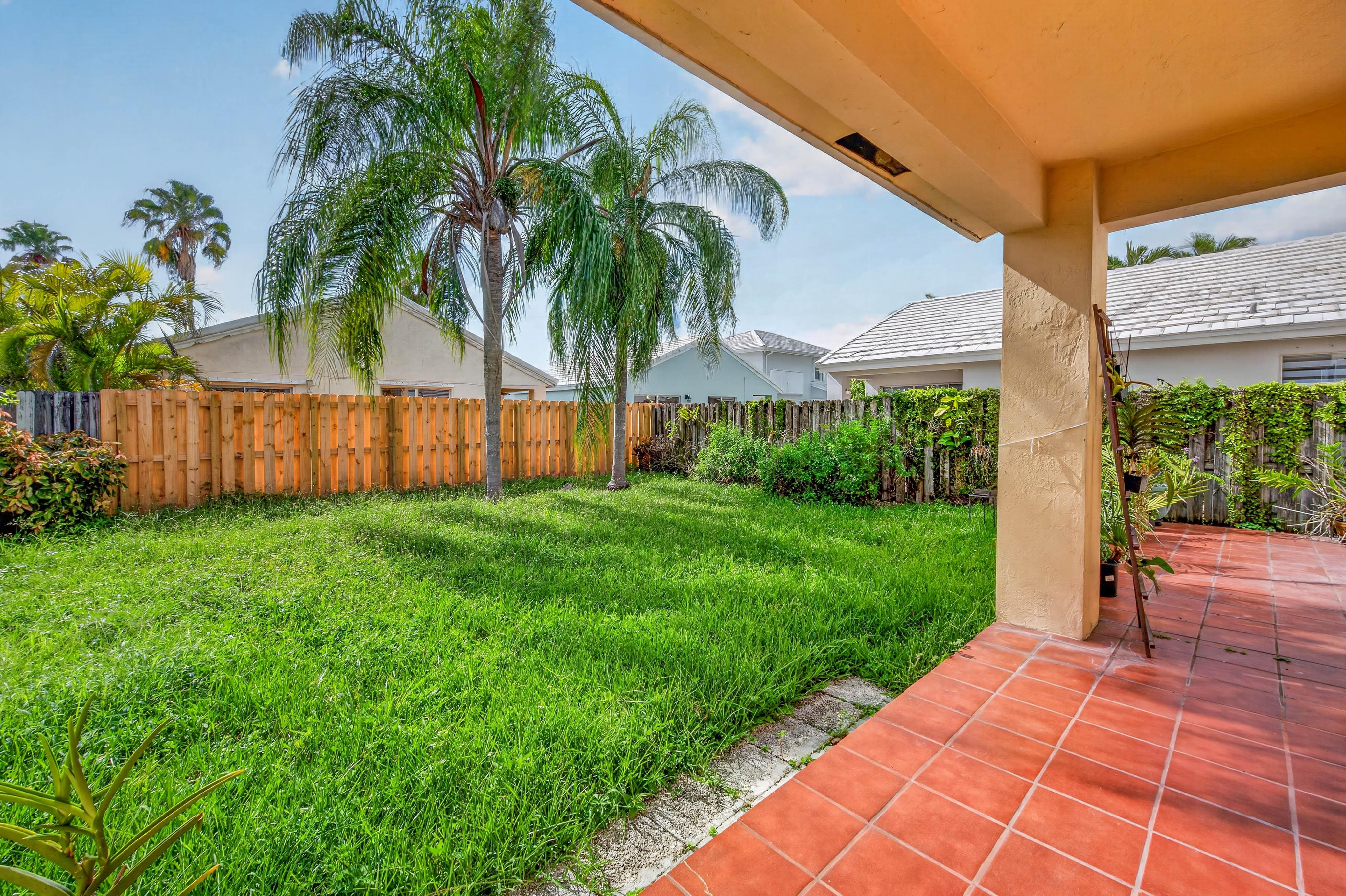 4766 SW 154th Ave, photo 38