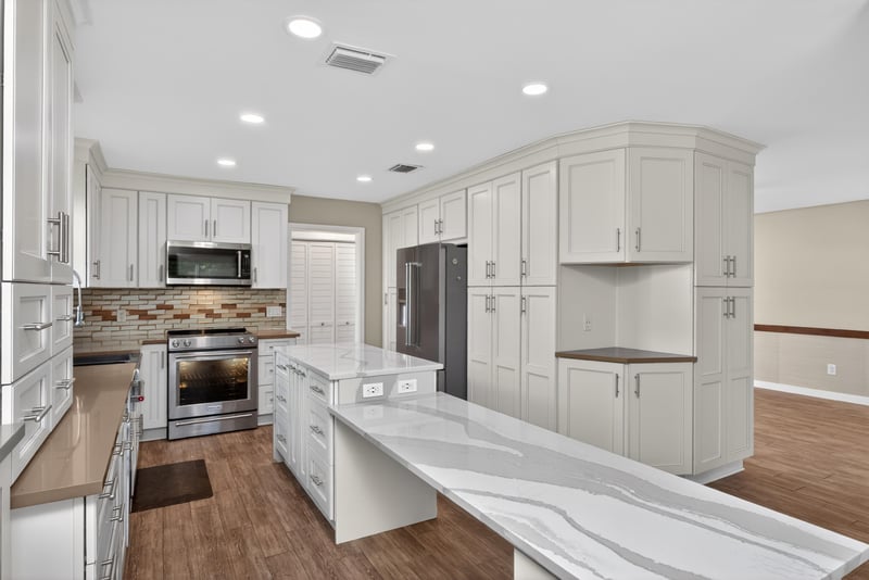 Photo 13 of 8137 Village Gate Ct, Jacksonville, FL 32217, photographed by Megapixeler