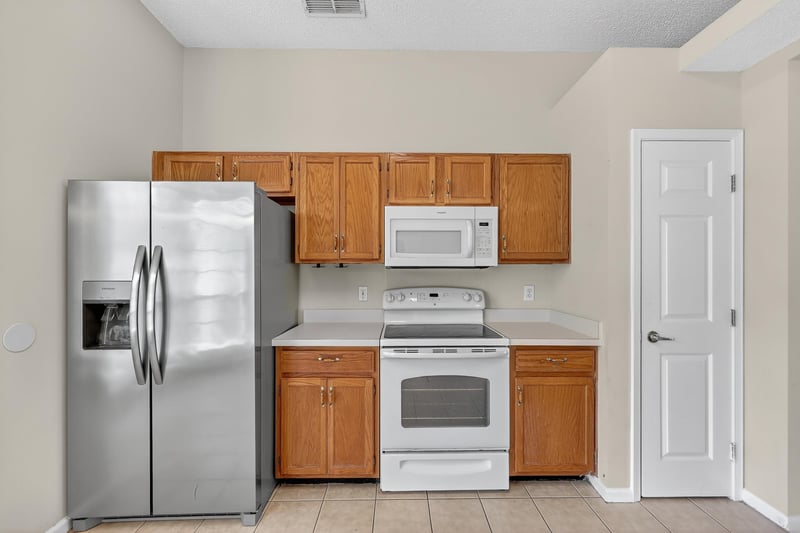 Kitchen at 12799 Glade Springs Dr S, Jacksonville, FL 32246
