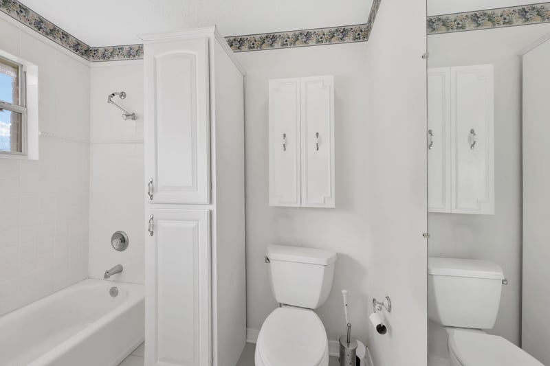 Photo 23 of 570 Cody Dr, Orange Park, FL 32073, photographed by Megapixeler