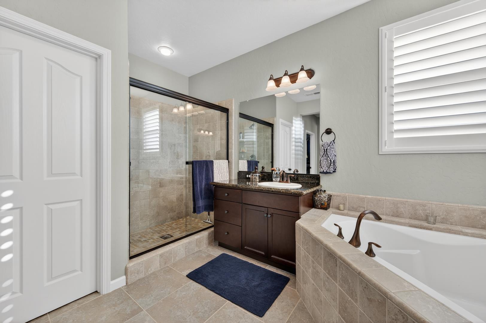 21238 Lago Bello, photo 45