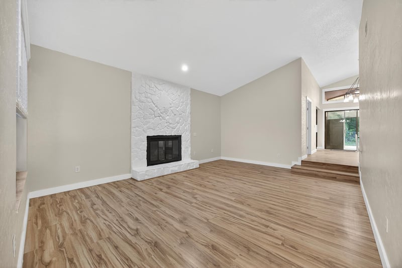 Photo 7 of 2216 Kensington Ln, Orange Park, FL 32073, photographed by Megapixeler