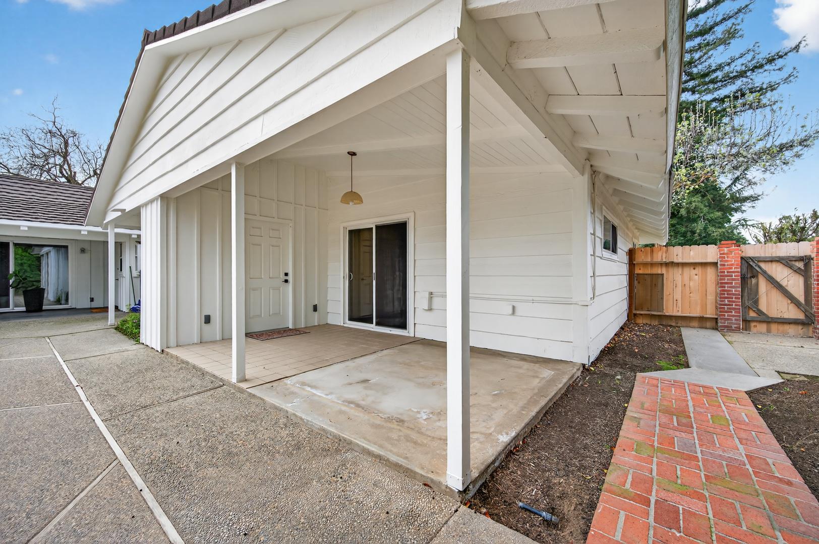 5610 N Arthur Ave, photo 69