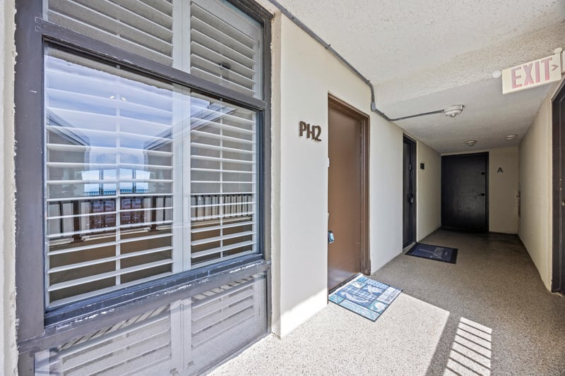 Photo 5 of 2100 Ocean Dr S ph 2, Jacksonville Beach, FL 32250, photographed by Megapixeler