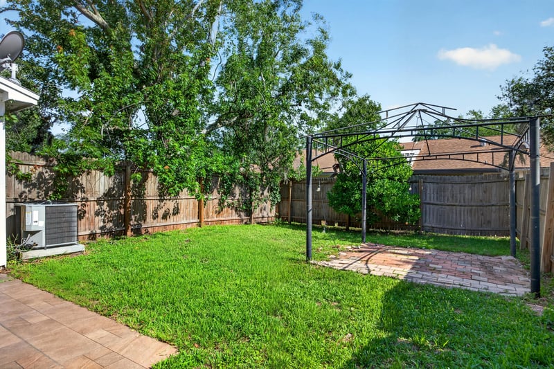 Photo 30 of 3355 Mandarin Glen Dr, Jacksonville, FL 32223, photographed by Megapixeler
