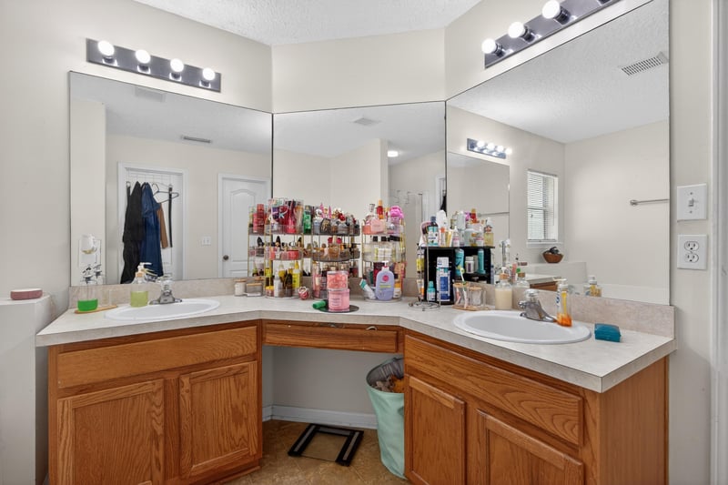 Photo 21 of 14262 Crestwick Dr W, Jacksonville, FL 32218, photographed by Megapixeler