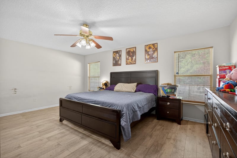Photo 17 of 14262 Crestwick Dr W, Jacksonville, FL 32218, photographed by Megapixeler
