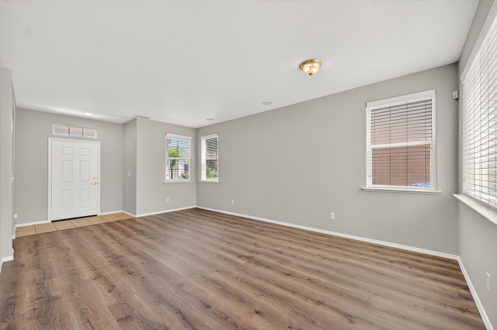 714 W Riviera Ln, photo 18