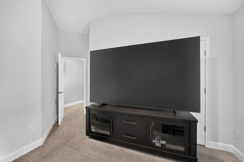 Small flex room with desk and storage at 9846 Olivia St, Jacksonville, FL
