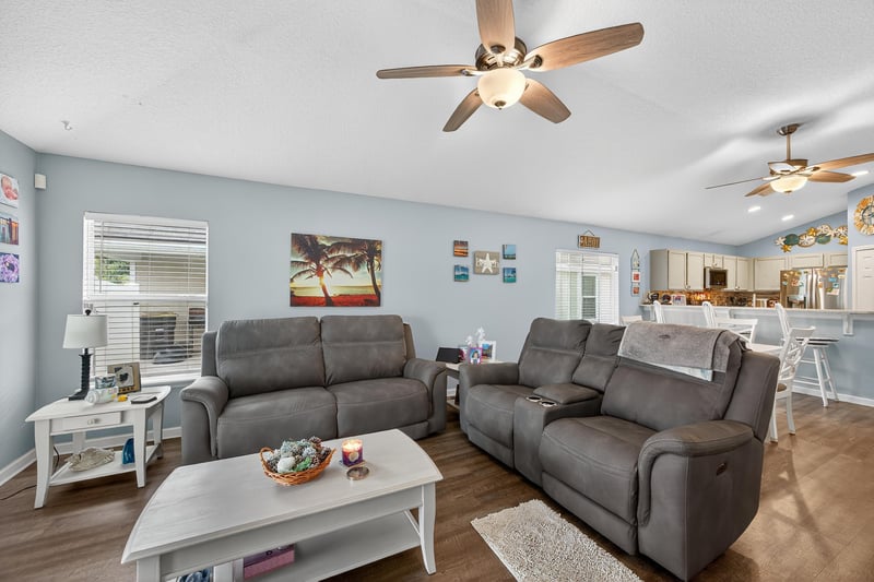Photo 7 of 9167 Mill Grove Dr, Jacksonville, FL 32222, photographed by Megapixeler