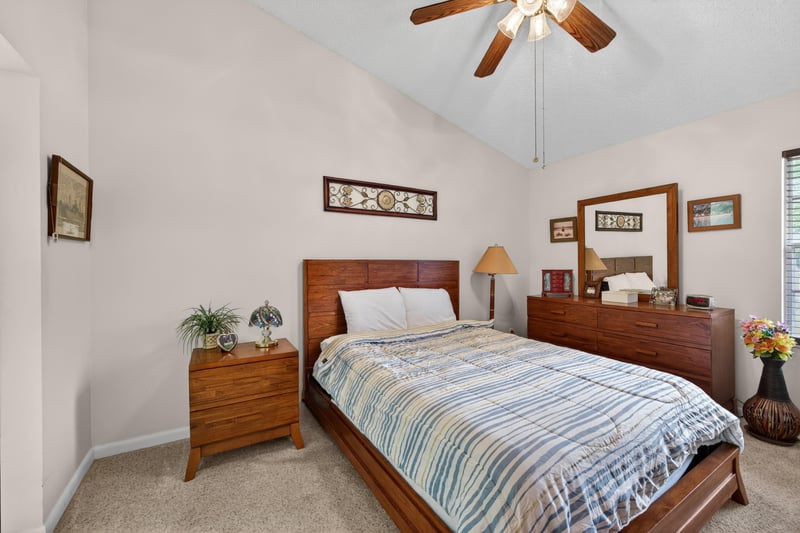 Photo 10 of 11095 Wandering Oaks Dr, Jacksonville, FL 32257, photographed by Megapixeler