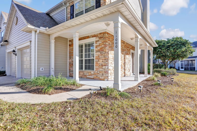Photo 5 of 11000 Castlemain Cir E, Jacksonville, FL 32256, photographed by Megapixeler