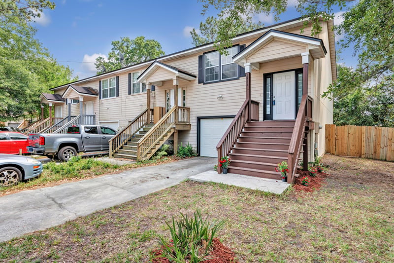 Photo 2 of 8336 Homeport Ct, Jacksonville, FL 32244, photographed by Megapixeler