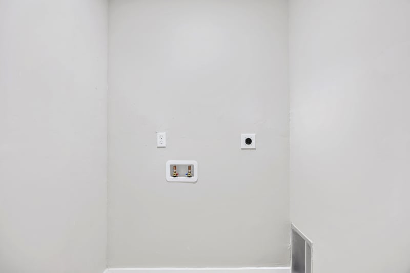 Photo 20 of 1352 W 16th St, Jacksonville, FL 32209, photographed by Megapixeler