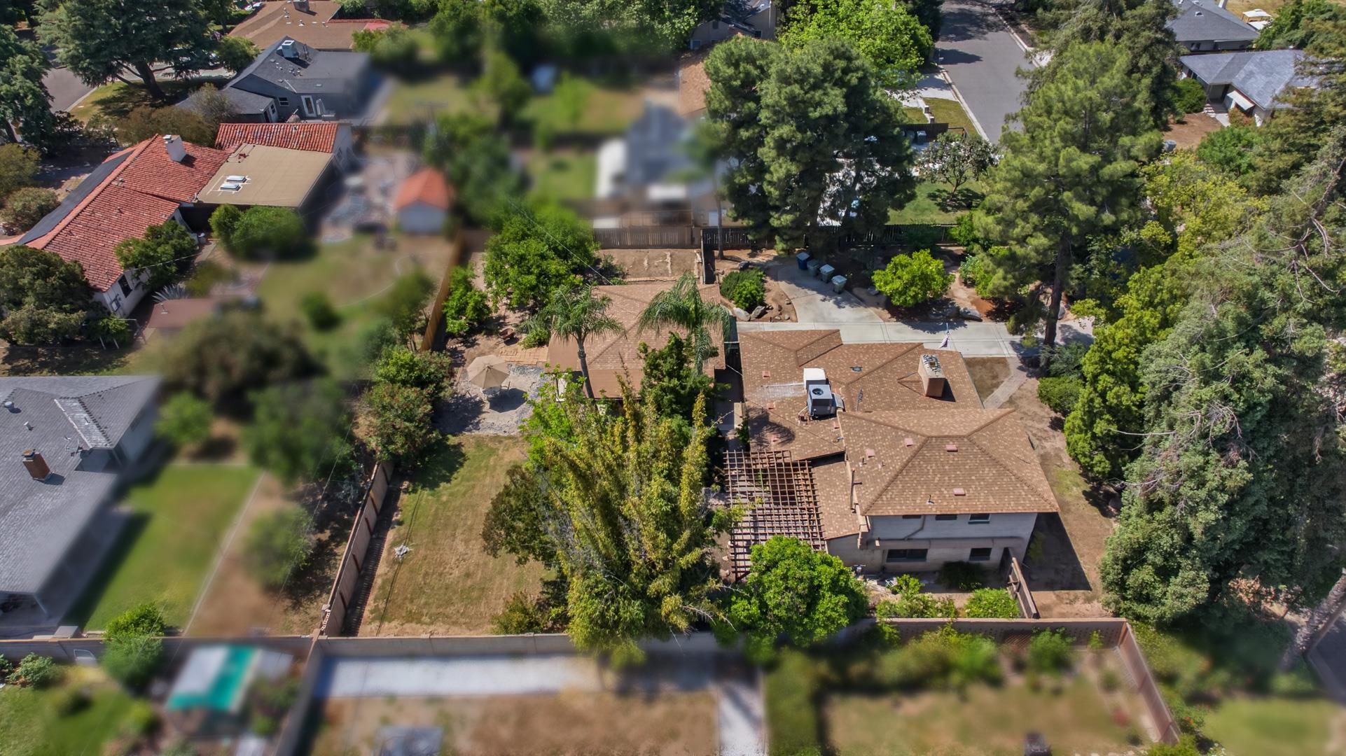1220 E Sussex Way, photo 75
