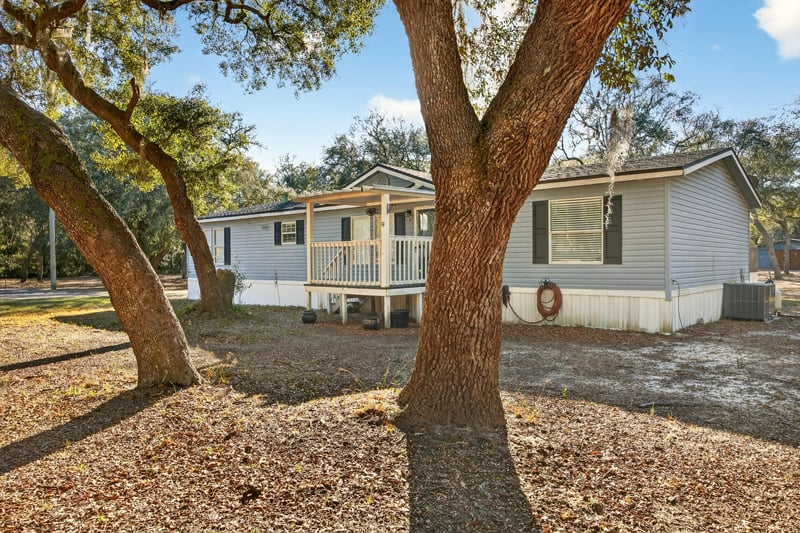 Photo 5 of 5270 Almond Ct, Keystone Heights, FL 32656, photographed by Megapixeler