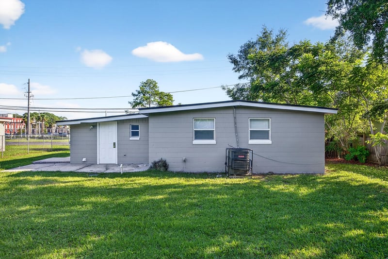 Photo 26 of 1023 De Paul Dr, Jacksonville, FL 32218, photographed by Megapixeler