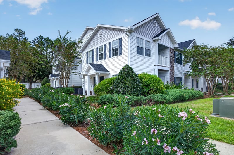 Listing photo of 575 Oakleaf Plantation Pkwy unit 701, Orange Park, FL