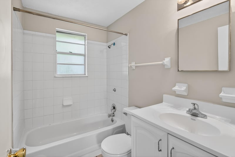 Bathroom 2 at 4257 Packard Dr, Jacksonville, FL 32246