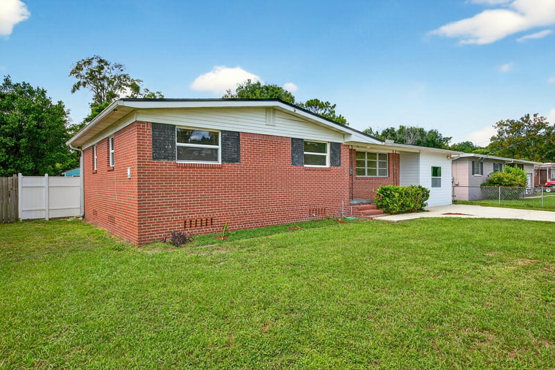 Photo 4 of 3424 Cesery Blvd, Jacksonville, FL 32277, photographed by Megapixeler