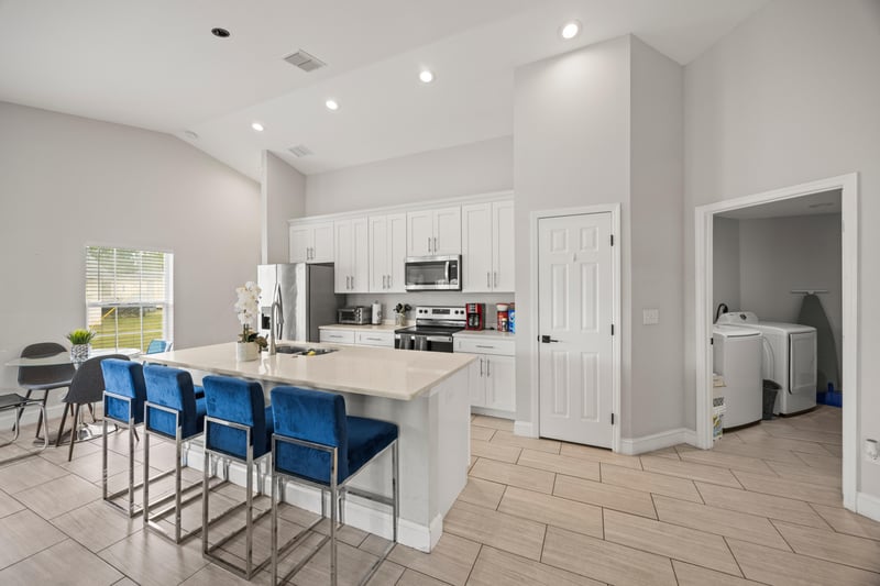 Photo 8 of 2600 Derby Dr, Deltona, FL 32738, photographed by Megapixeler