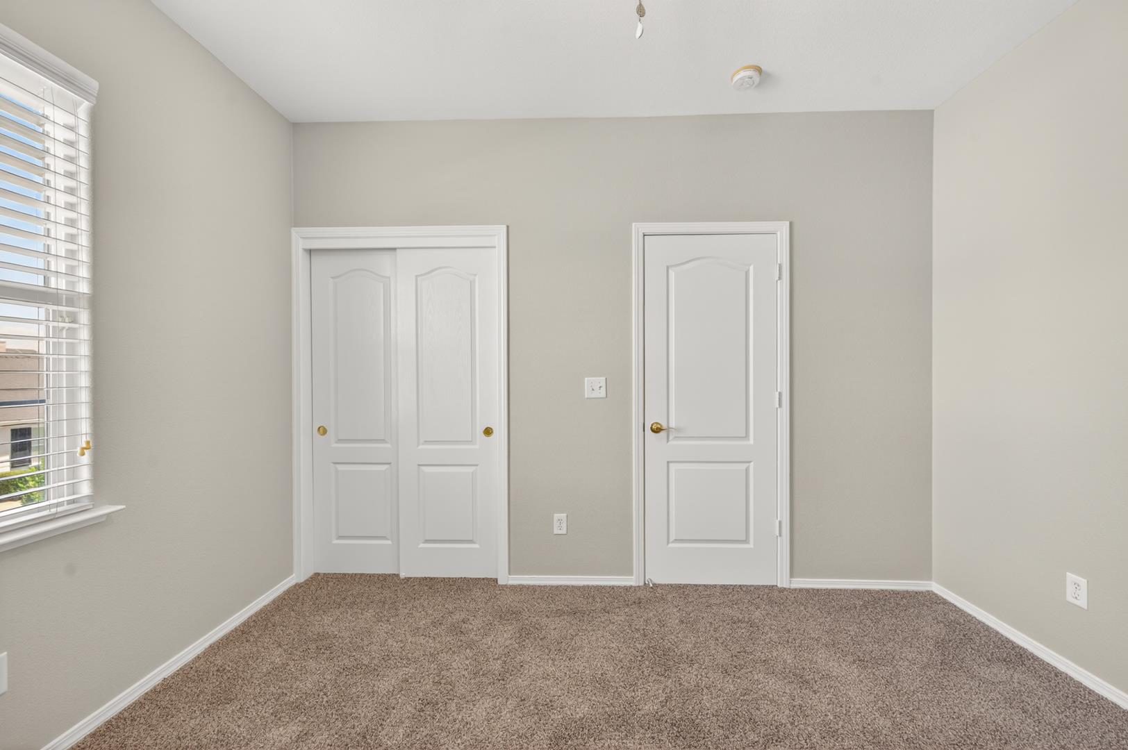 714 W Riviera Ln, photo 46
