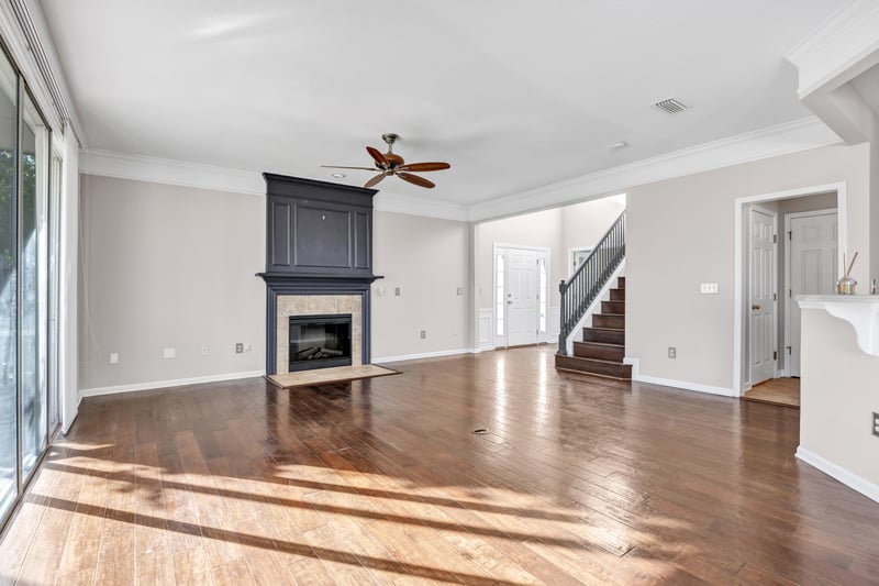 Photo 9 of 11000 Castlemain Cir E, Jacksonville, FL 32256, photographed by Megapixeler