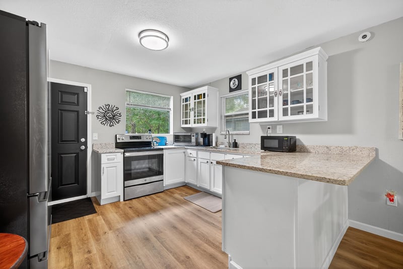 Photo 11 of 1169 Orton St, Jacksonville, FL 32205, photographed by Megapixeler