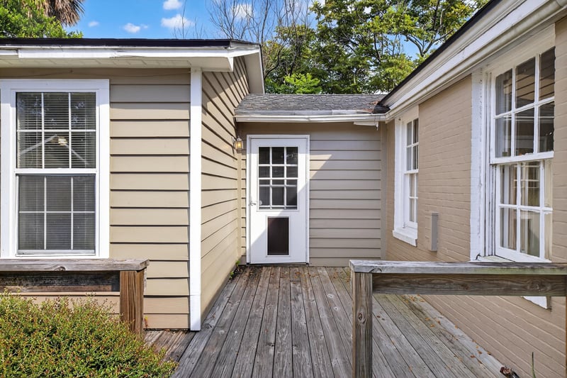 Photo 45 of 1425 Pinetree Rd, Jacksonville, FL 32207, photographed by Megapixeler