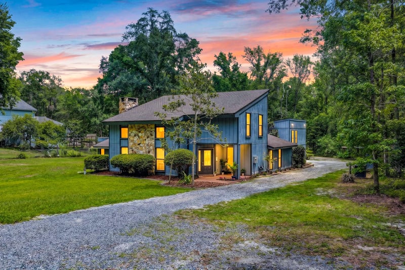 Photo 2 of 2411 Halperns Way, Middleburg, FL 32068, photographed by Megapixeler