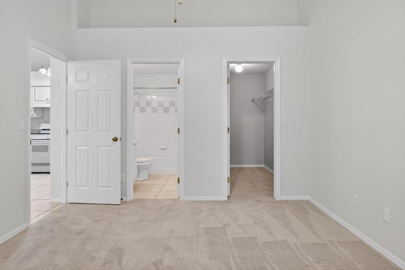 Bedroom 2 at 13810 Sutton Park Dr N #237, Jacksonville, FL 32224