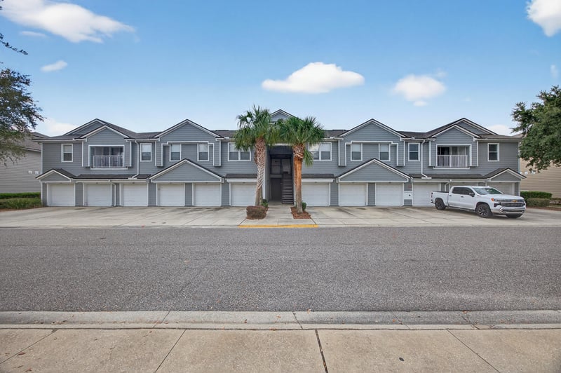 Photo 4 of 7067 Deer Lodge Cir unit 105, Jacksonville, FL 32256, photographed by Megapixeler
