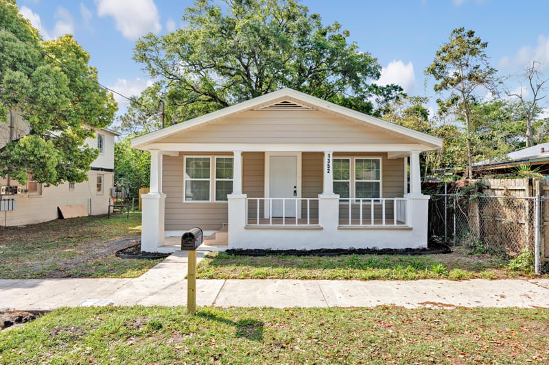 Photo 1 of 1352 W 16th St, Jacksonville, FL 32209, photographed by Megapixeler