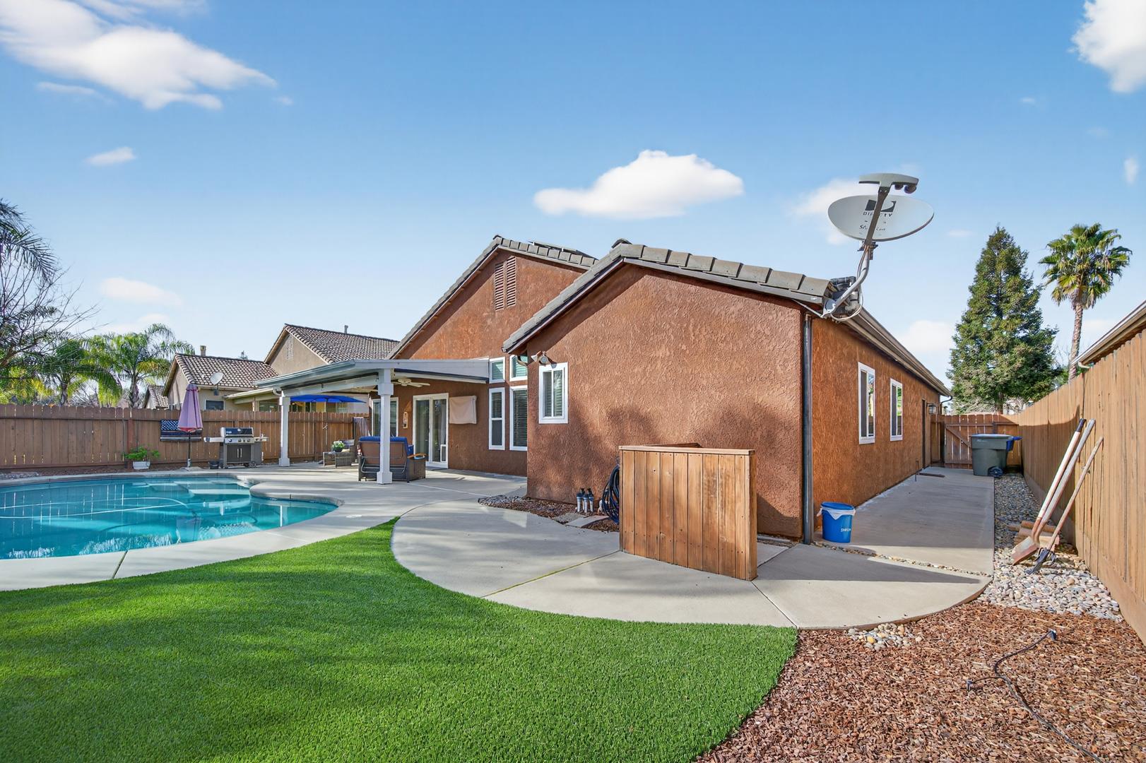 2567 E Tarragon Way, photo 52