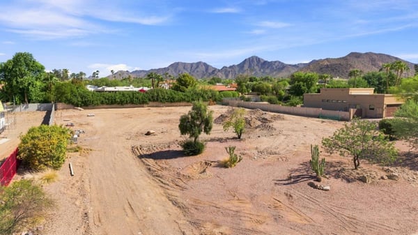 Front of an empty lot
