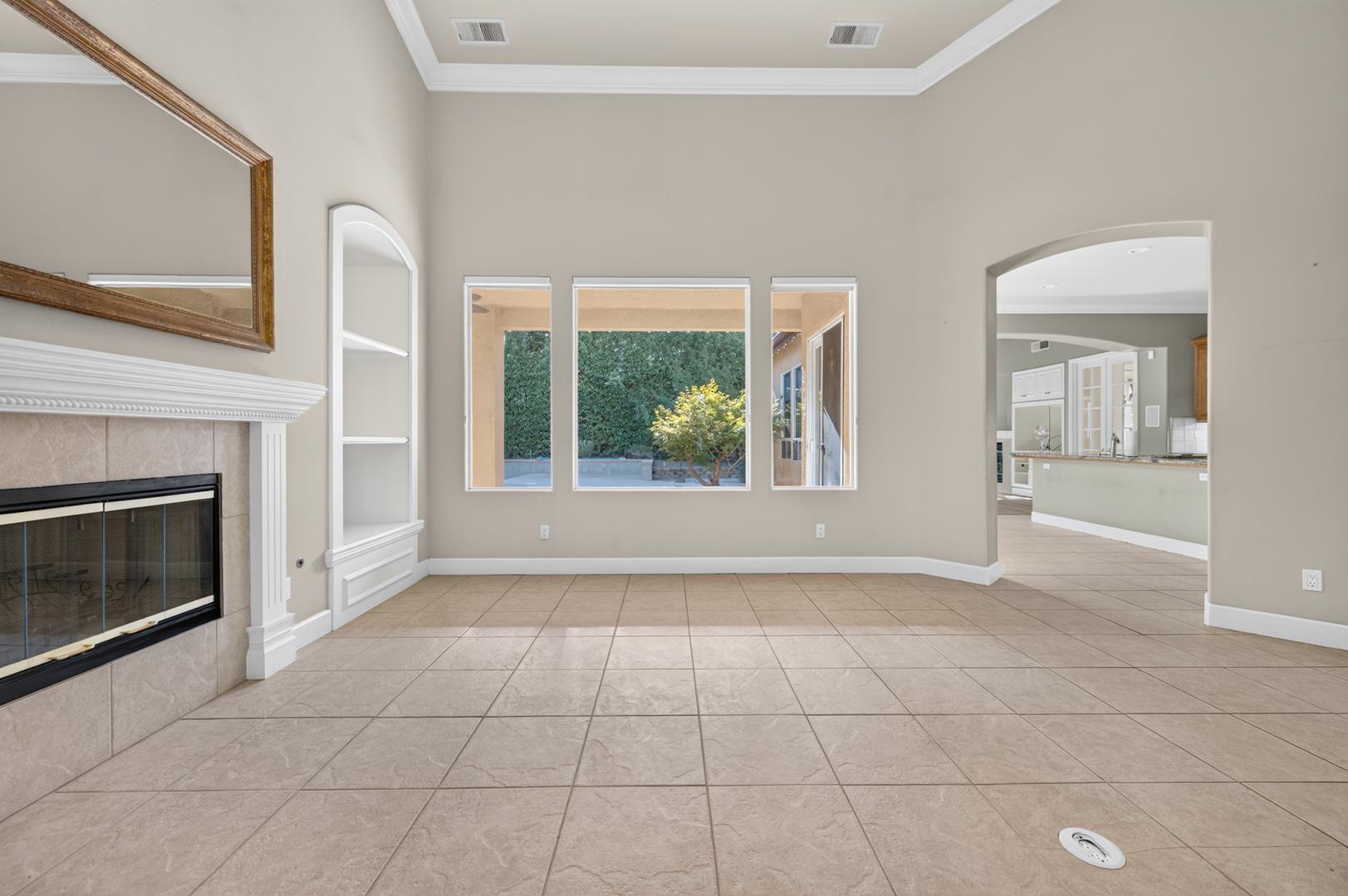 11 W Jordan Ave, photo 25