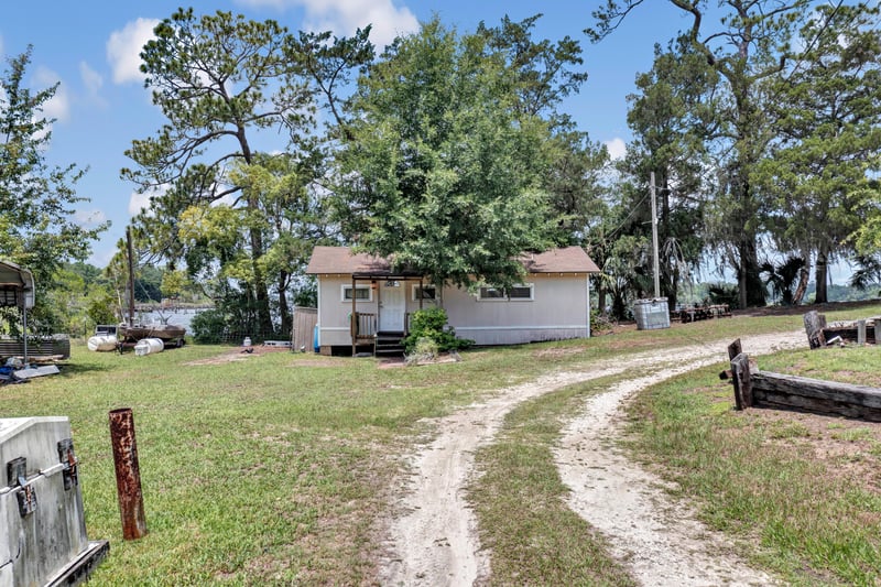 Photo 31 of 3141 Water St, Jacksonville, FL 32208, photographed by Megapixeler