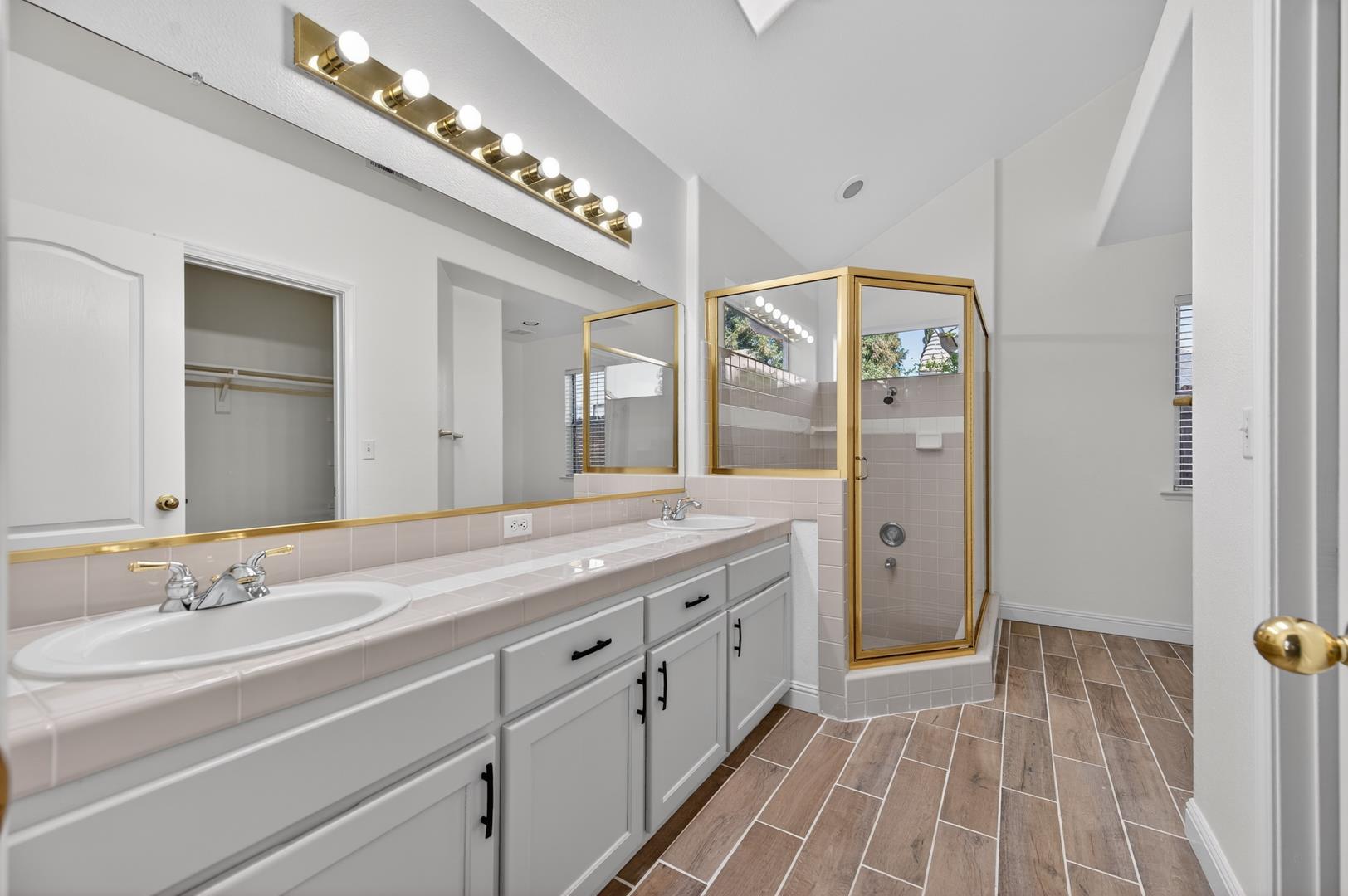 10291 N Whitney Ave., photo 31