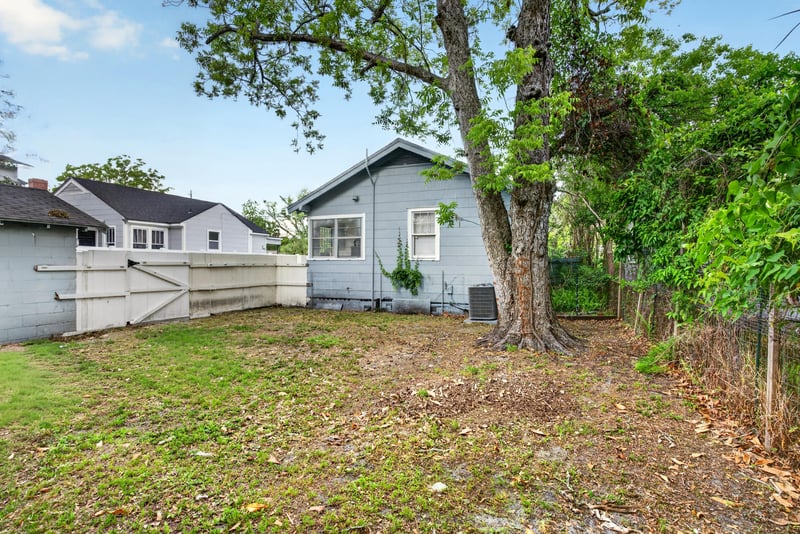 Photo 52 of 1192 W 12th St, Jacksonville, FL 32209, photographed by Megapixeler
