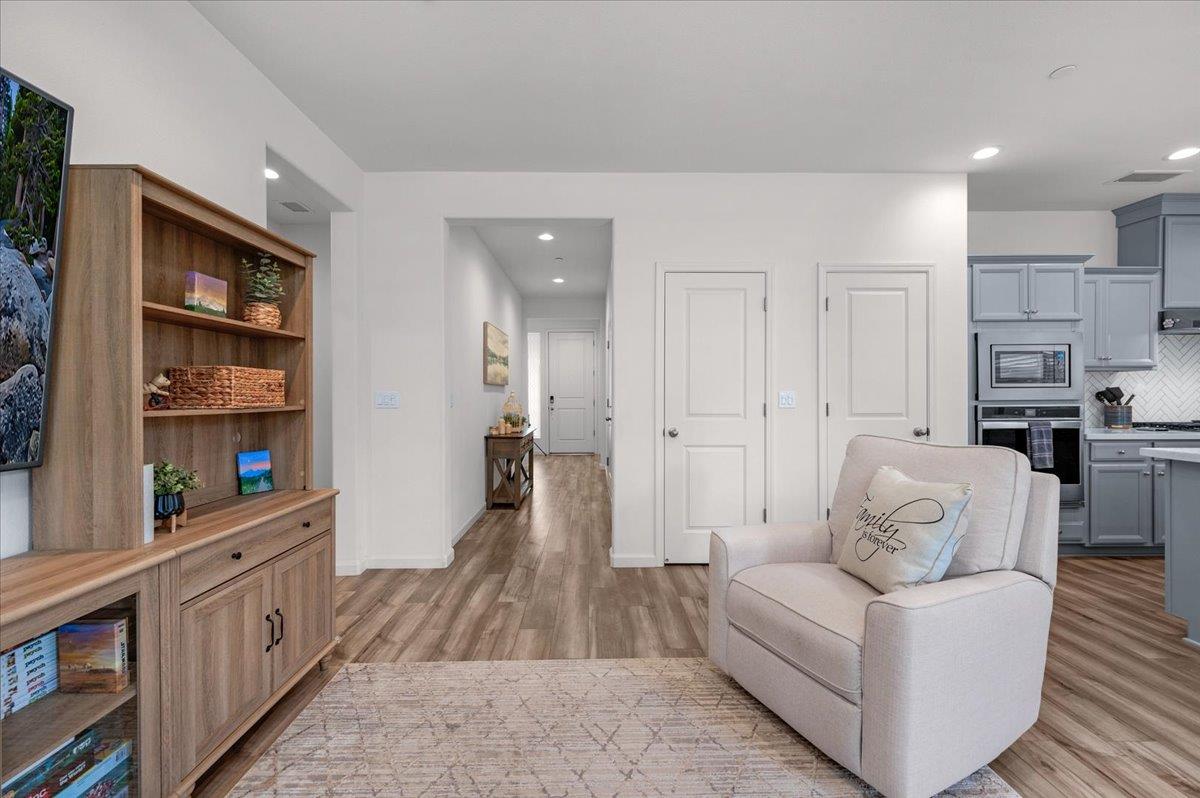 5678 Sample Ave, photo 24