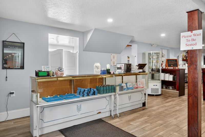 Photo 25 of 765 3rd Ave, Welaka, FL 32193, photographed by Megapixeler