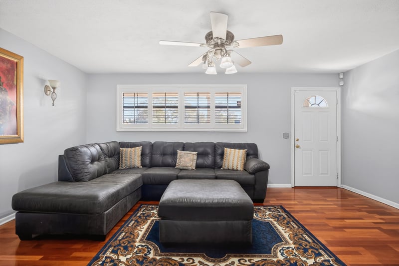 Photo 6 of 2137 Burgoyne Dr, Jacksonville, FL 32208, photographed by Megapixeler