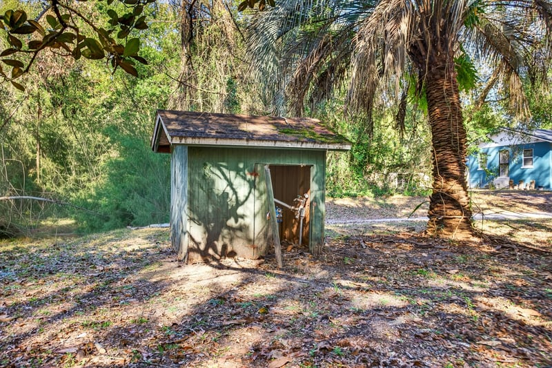Photo 23 of 9620 Gibson Ave, Jacksonville, FL 32208, photographed by Megapixeler