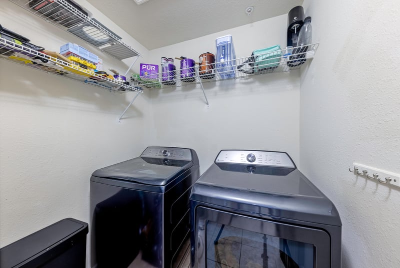 Laundry at 7701 Timberlin Park Blvd, Jacksonville, FL 32256