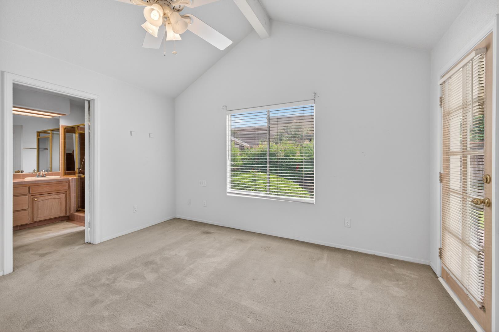 1003 E Freedom Ave, photo 16