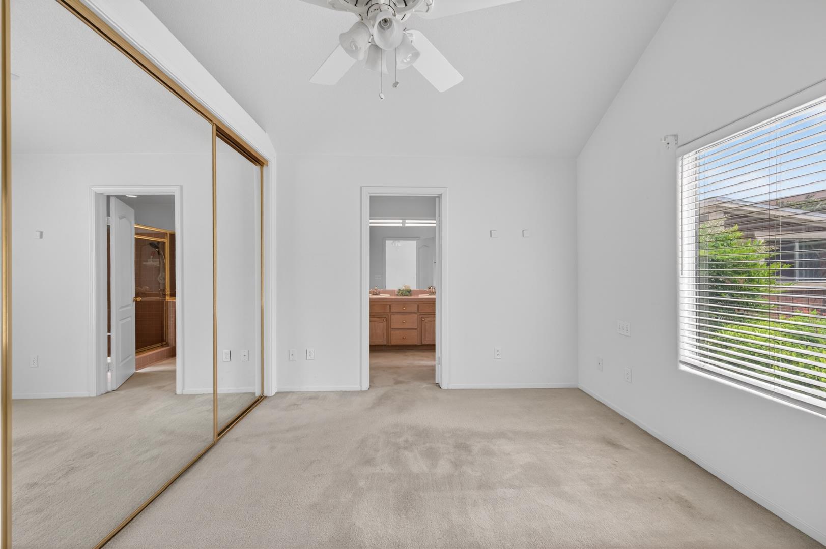 1003 E Freedom Ave, photo 14