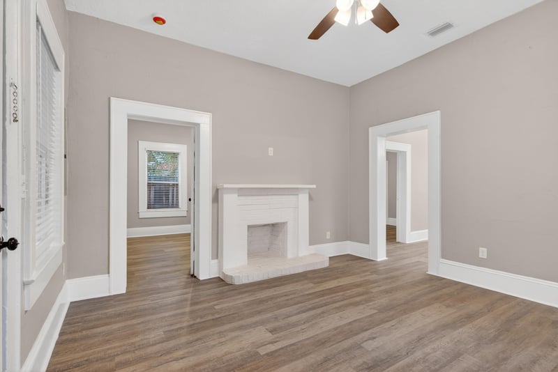 Photo 14 of 918 Glencarin Street, Jacksonville, FL 32208, photographed by Megapixeler