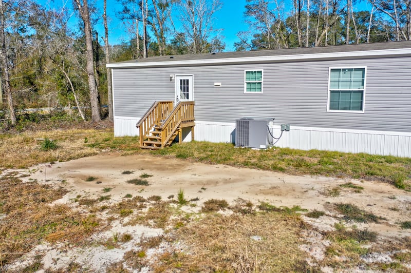 Photo 39 of 4745 Wendy St, Hastings, FL 32145, photographed by Megapixeler